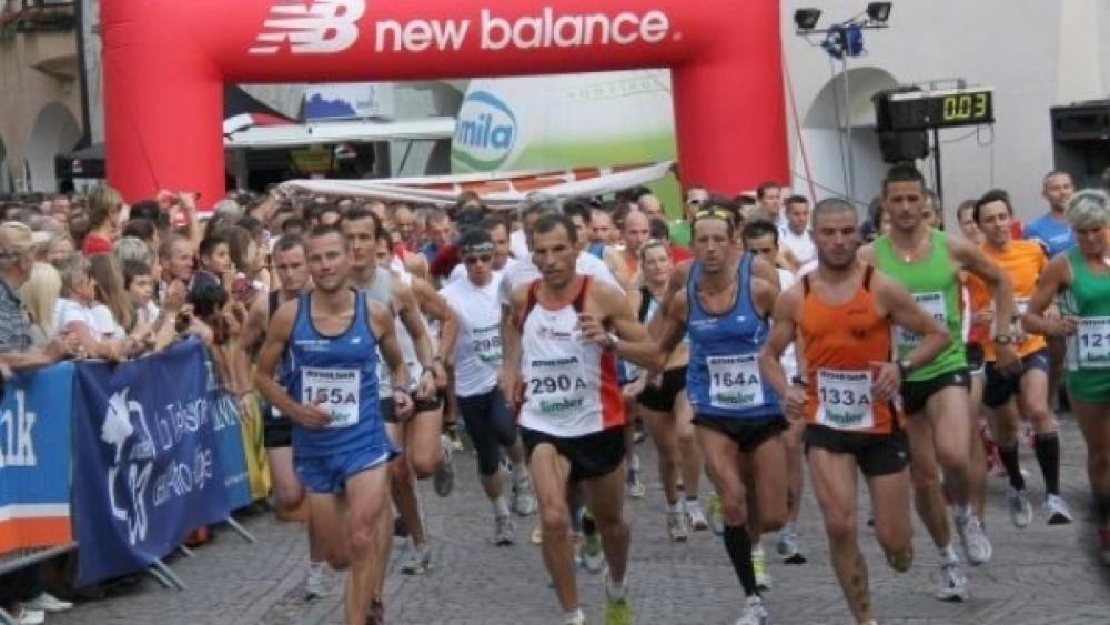 Am 7. September findet der 12. Südtiroler Firmenlauf statt (foto:running.bz.it)