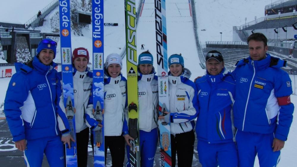 Das italienische Team der Skispringerinnen will in Oslo hoch hinaus.