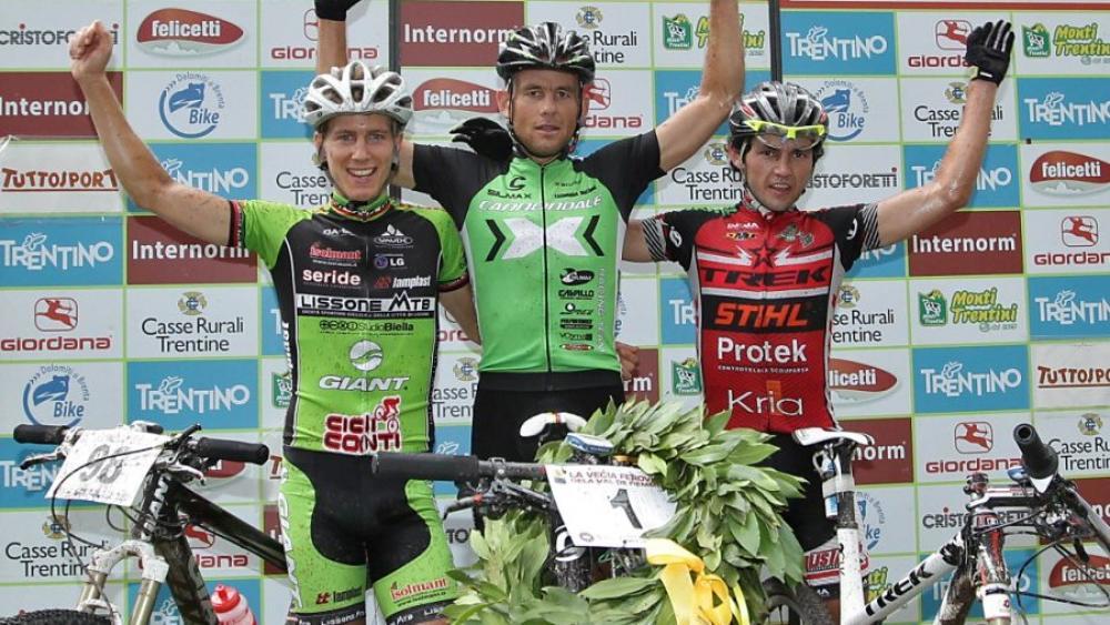 Johann Pallhuber (Mitte) feierte den vierten Sieg beim MTB-Klassiker (Newspower)