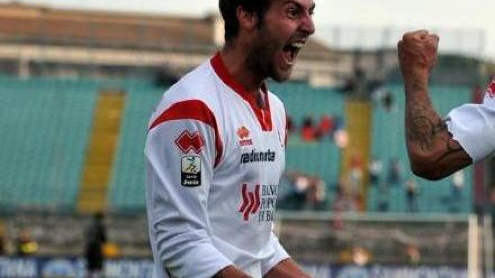 Manuel Scavone a disputé la saison 2011/12 sous le maillot de Bari