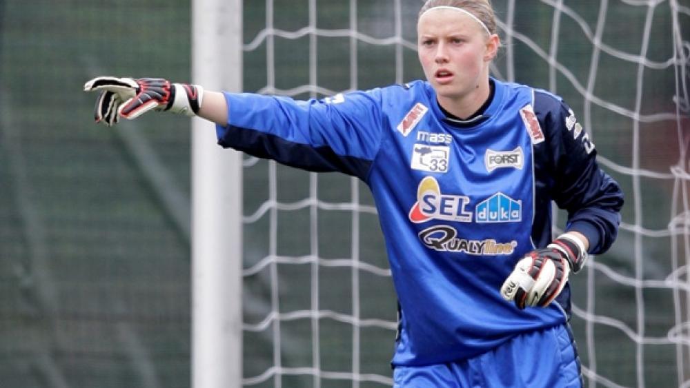 CFS-Torhüterin Katja Schroffenegger zeigte gegen Orlandia eine gute Leistung.
Die Spielerinnen des CF Südtirol müssen den Gang in die zweite Liga antreten.