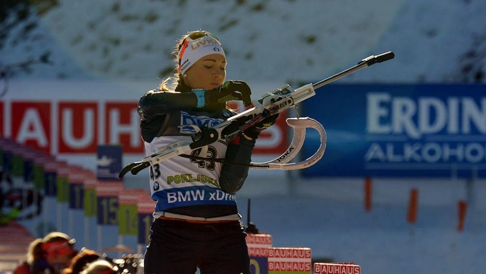 Beim Stehenschießen hatte Doro Wierer ihre Probleme (Fotos: Hermann Sobe)
Karin Oberhofer
Federica Sanfilippo