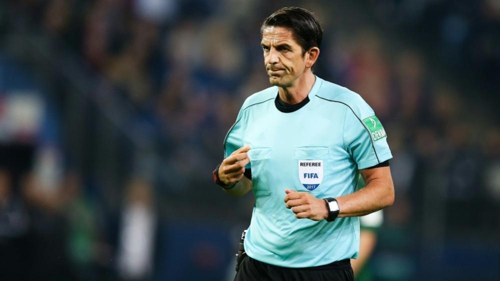 Deniz Aytekin will be playing in the Europa League © PIXATHLON/SID / Henning Angerer