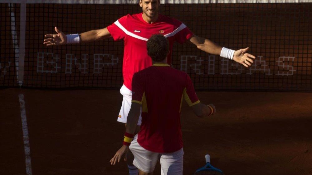 Die Spanier führen vor dem letzten Tag 2:1 © SID / JORGE GUERRERO