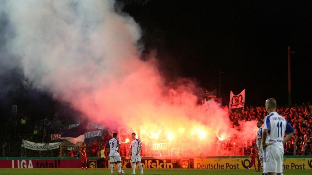 Fanfehlverhalten: Babelsberg muss Geldstrafe zahlen © FIRO/SID