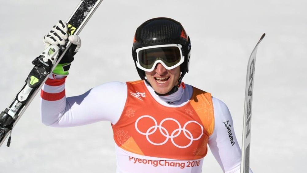 Matthias Mayer triumphs in the Olympic Super-G © SID / MARTIN BERNETTI