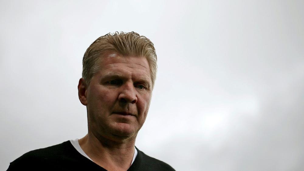 Stefan Effenberg nennt Diskussionen "respektlos" © PIXATHLON/SID
