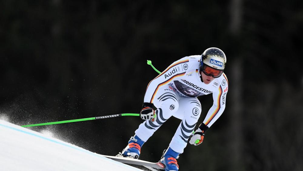 Thomas Dreßen plant in Kanada an den Start zu gehen. © APA/afp / CHRISTOF STACHE