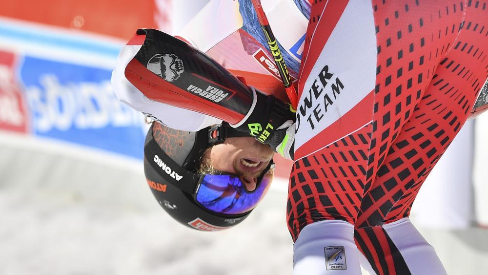 Manuel Feller is not going through an easy time. © AFP / JOE KLAMAR