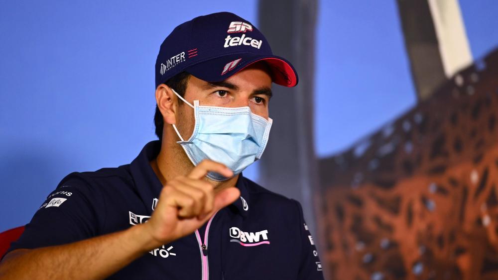 Sergio Perez wurde vorsorglich isoliert. © APA/afp