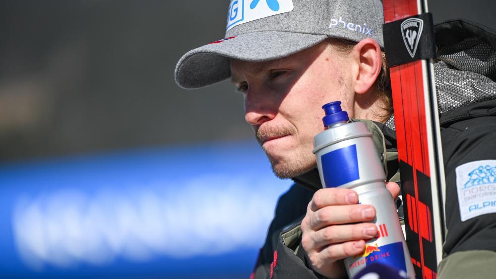 Henrik Kristoffersen makes you sit up and take notice. © AFP / JURE MAKOVEC