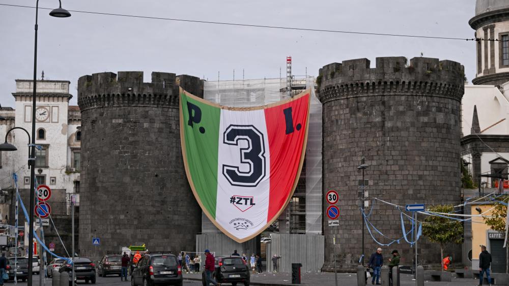 Stato di emergenza: il Napoli prima dei festeggiamenti scudetto – Serie A