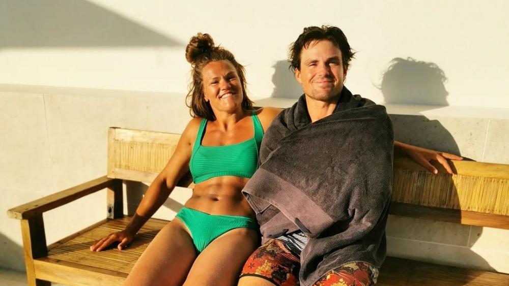 So sieht ein verliebtes Ski-Pärchen aus. © Social Media