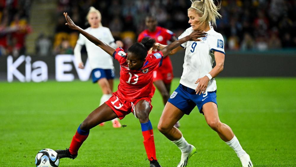 La campionessa europea sta lottando contro la nuova arrivata ai Mondiali: il calcio femminile