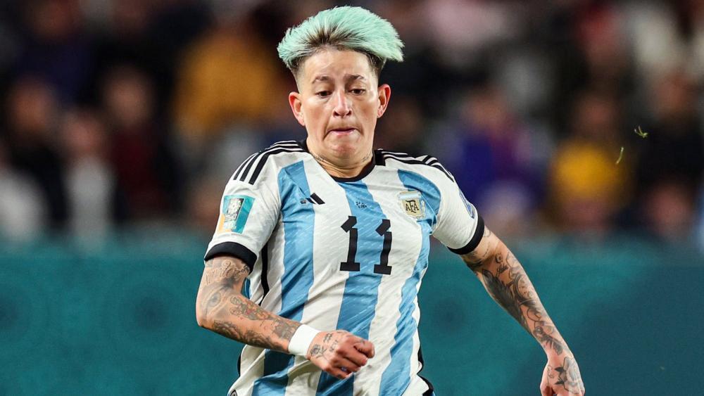 Yamila Rodriguez steht im Fokus. © Social Media