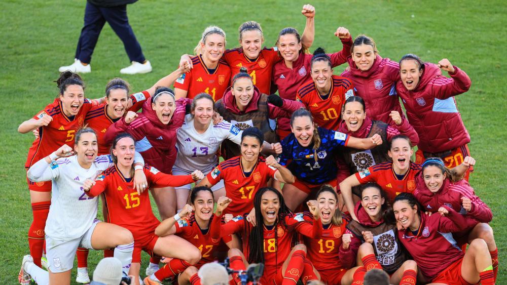 Emozioni calcistiche: Spagna in semifinale – Calcio femminile
