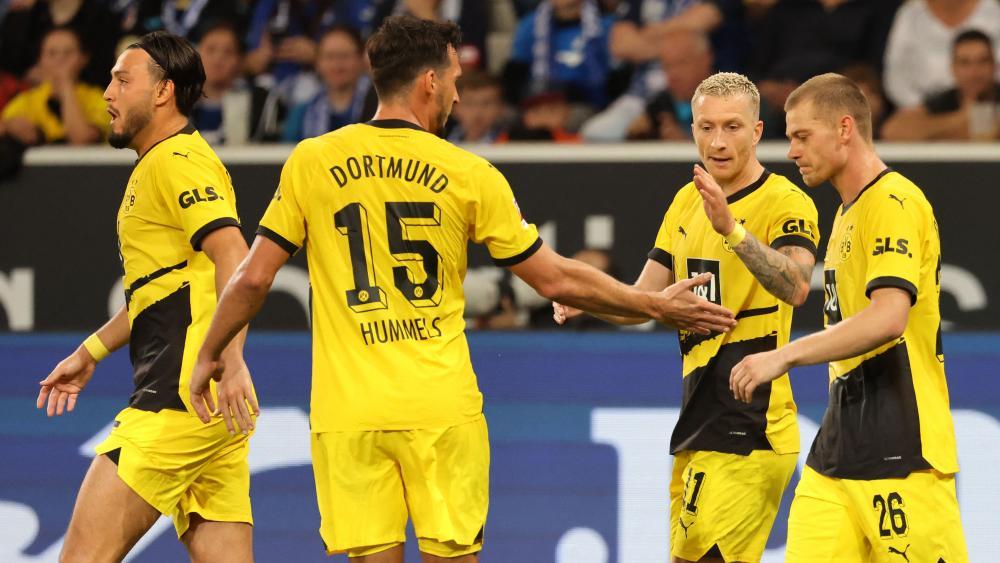 Die Borussen durften gegen Hoffenheim dreifach jubeln. © APA/afp / DANIEL ROLAND
