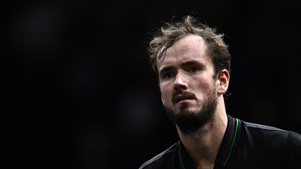 Daniil Medvedev sorgte für Wirbel. © APA/afp / JULIEN DE ROSA