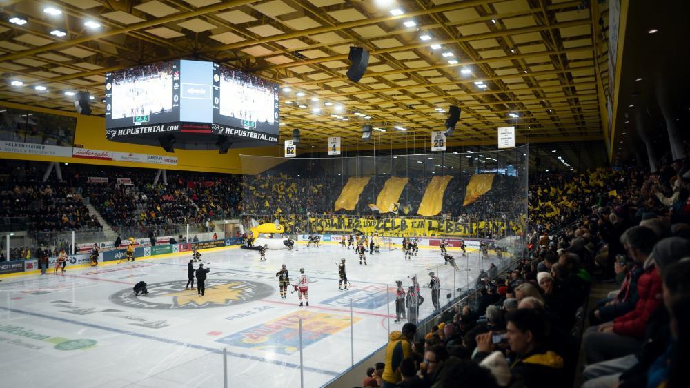 Auch die Derby-Kulisse in der Intercable Arena stimmte. © Markus Ranalter