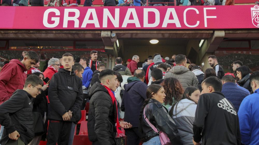 Tras la muerte de un aficionado al fútbol: el partido fue cancelado en España – España