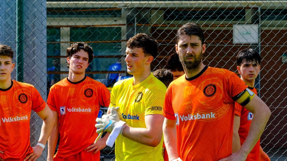 Manuel Scavone (right) and Bozner FC still have to tremble. © ANDREAS KEMENATER