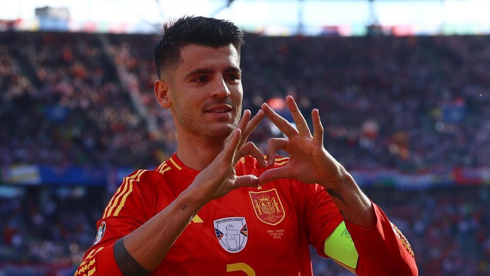 Alvaro Morata trifft mit Spanien auf Italien. © ANSA / FILIP SINGER
