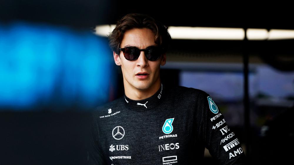 George Russell fuhr auf die Pole Position. © APA / CHRIS GRAYTHEN