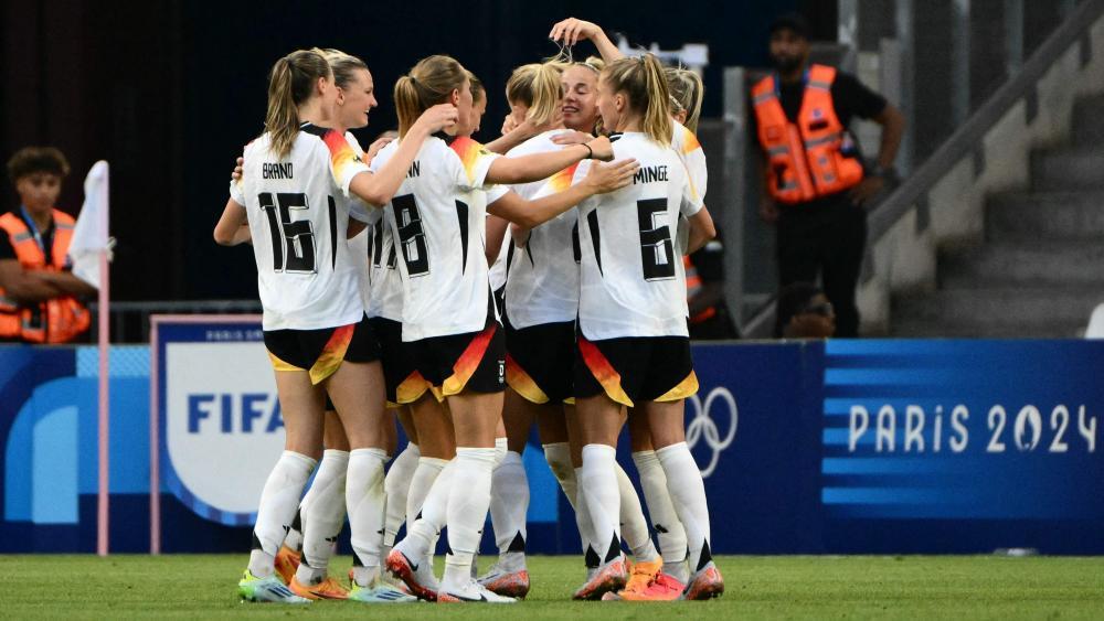 Starker-Olympia-Start-DFB-Frauen-gewinnen-gegen-Australien