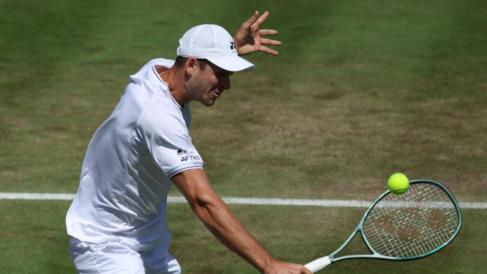 Drama in Wimbledon Cofavorite Hurkacz out early Tennis SportNews.bz