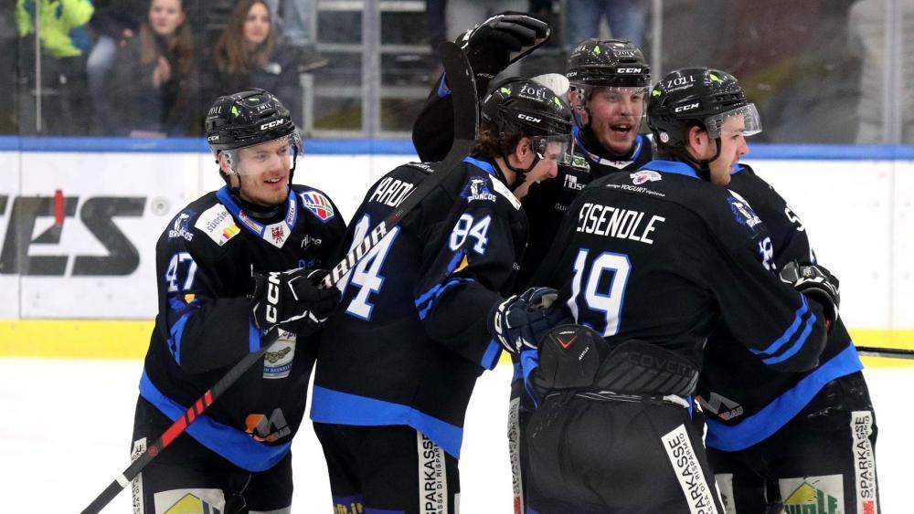 Broncos-z-nden-Comeback-Feuerwerk