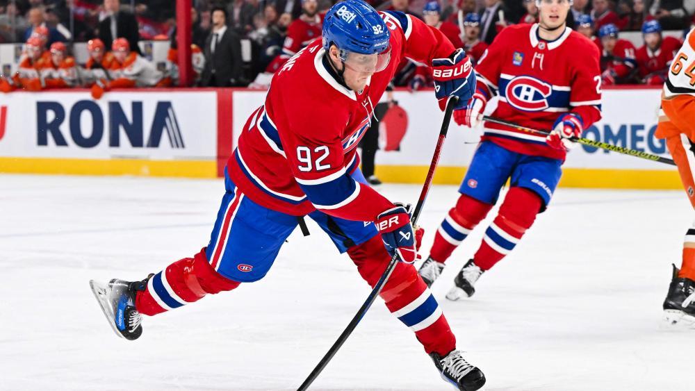 Montreal-Stürmer Patrik Laine schlug gleich dreifach zu. © APA / MINAS PANAGIOTAKIS