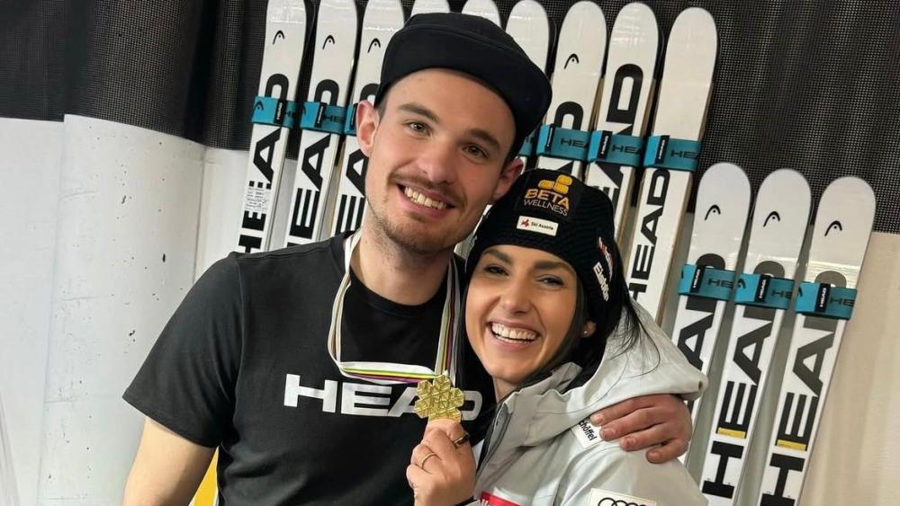 Simon Vicenzi freut sich mit Stephanie Venier. © privat