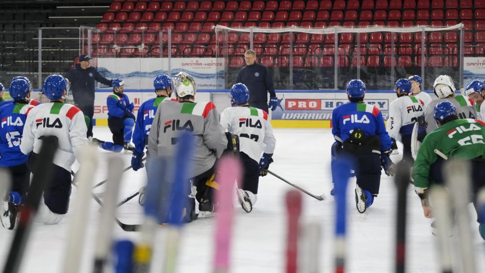 Headcoach Jukka Jalonen bot seine Schützlinge auch am Ostermontag zum Training. © FISG/V. Anontello
