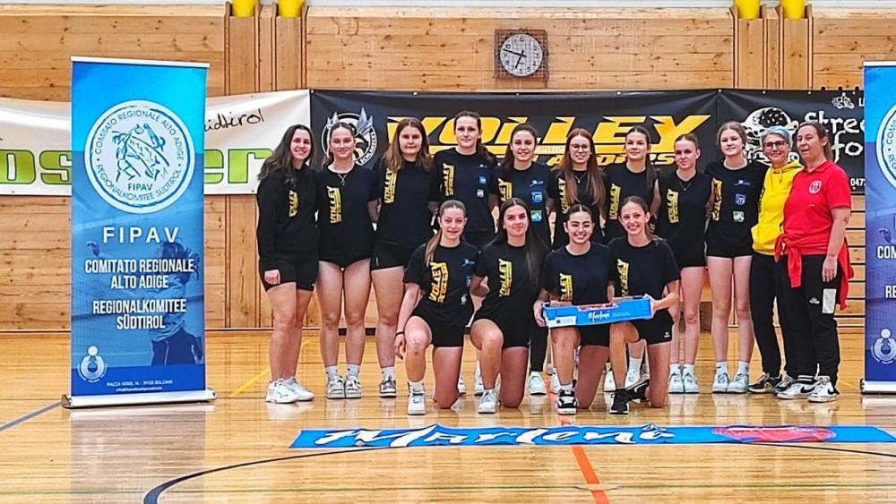 Im Bild ist die U18 des ASC Schlanders.