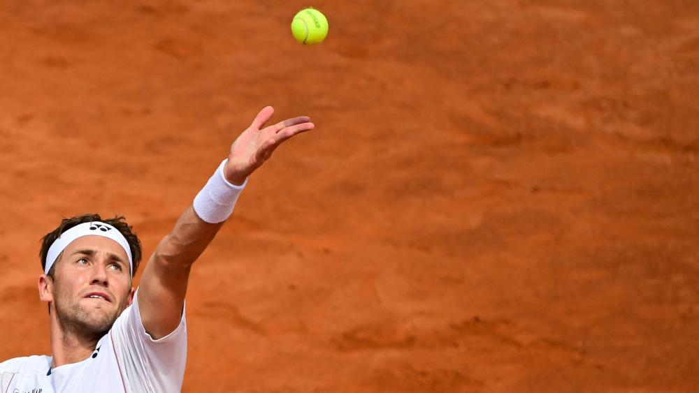 Casper Ruud trifft im Viertelfinale auf Jannik Sinner. © APA/afp / PIERO CRUCIATTI