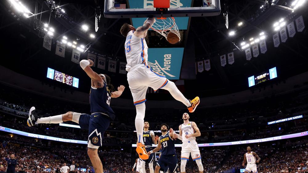 Die Oklahoma City Thunder holen einen wichtigen Sieg. © APA / MATTHEW STOCKMAN
