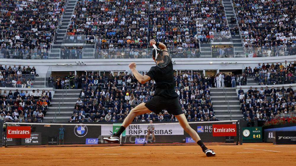 Jannik Sinner ist im Halbfinale gefordert. © ANSA / ANSA/FABIO FRUSTACI