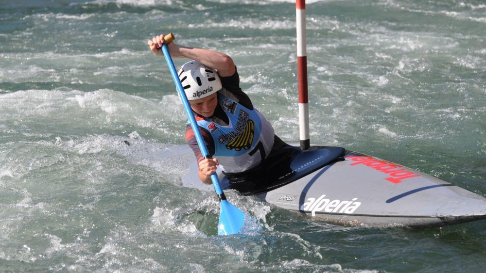 Lars Aaron Senoner ist in Meran am Start.