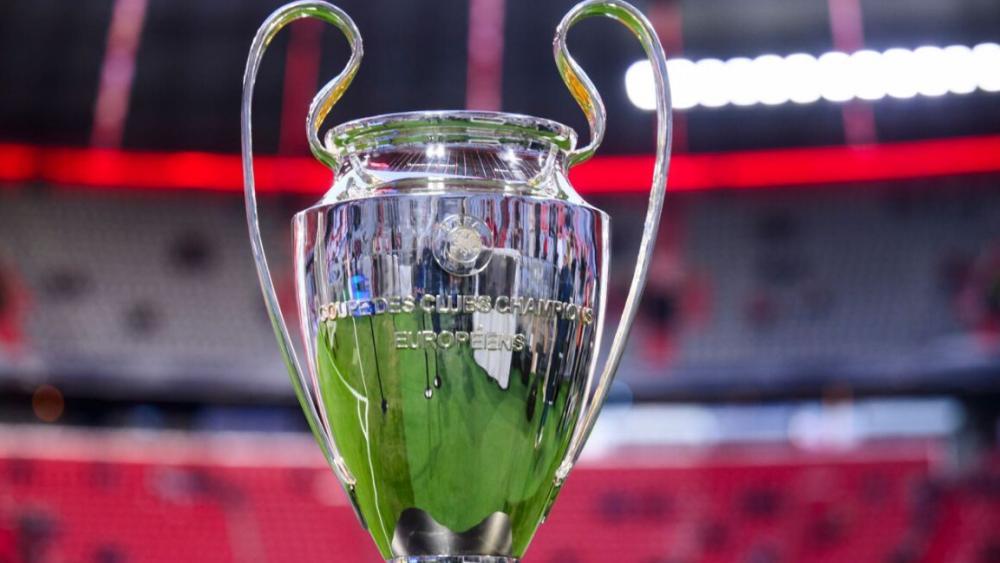 Wer holt sich am heutigen Abend den Henkelpott? © APA/dpa / Tom Weller