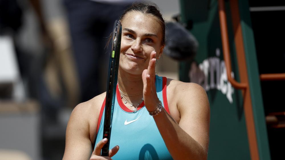 Aryna Sabalenka steht im Halbfinale von Paris. © ANSA / YOAN VALAT
