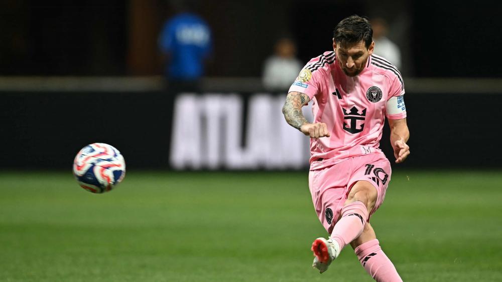 Klub-WM-Messi-zaubert-gegen-Porto