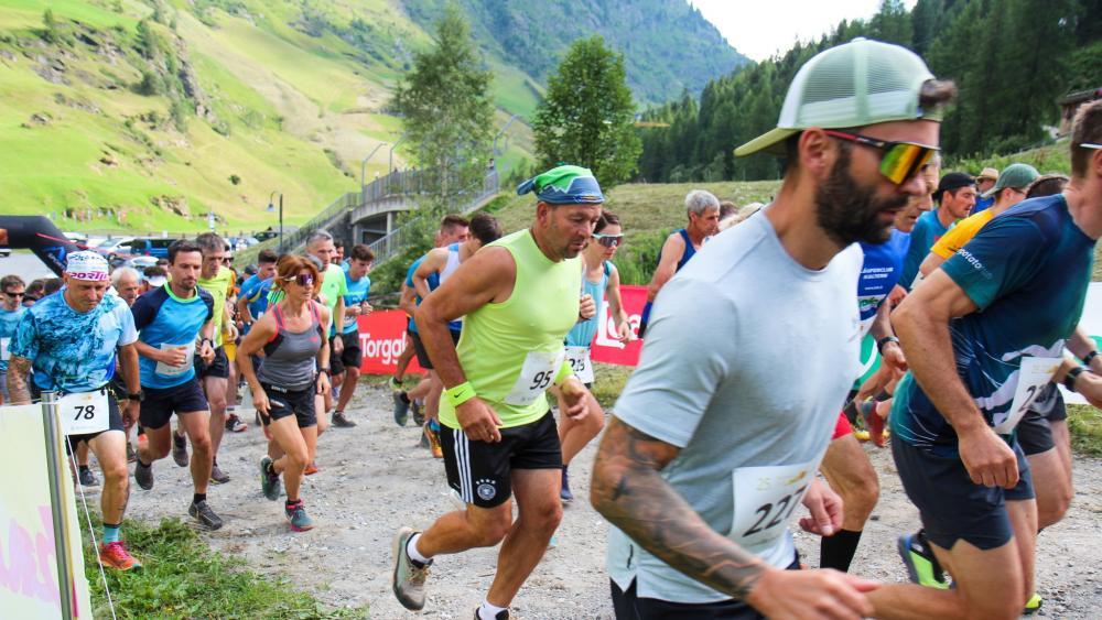 La Coupe Stettiner attire d'innombrables athlètes amateurs dans la vallée de Passiria. © PM Sportissimus
