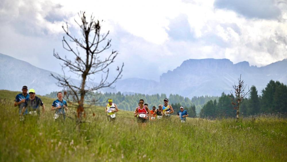Die Seiser Alm lädt wieder zum Halbmarathon. © Tobias Unterhofer / Armin Mayr