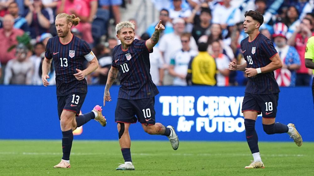 Diego Luna schoss die USA in das Finale. © APA / KYLE RIVAS