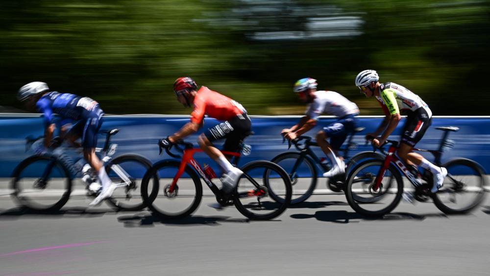 Une sécurité accrue sera assurée dans le peloton. © APA/afp / SEBASTIEN SALOM-GOMIS