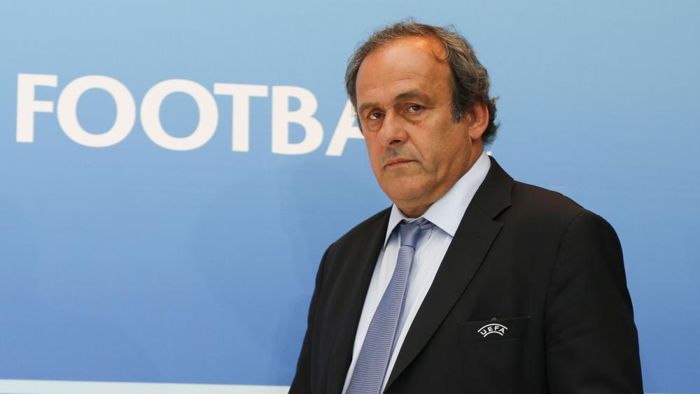 Michel Platini wurde ausgeraubt. © APA/afp / VALERY HACHE
