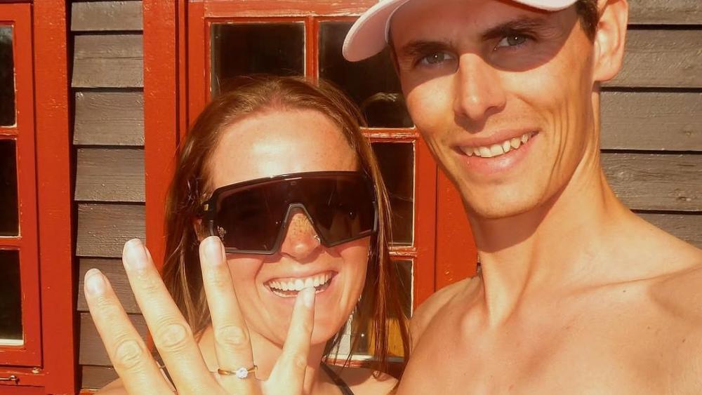 S-dtirols-Skisprung-Ass-tr-umt-von-Olympia-und-der-Hochzeit