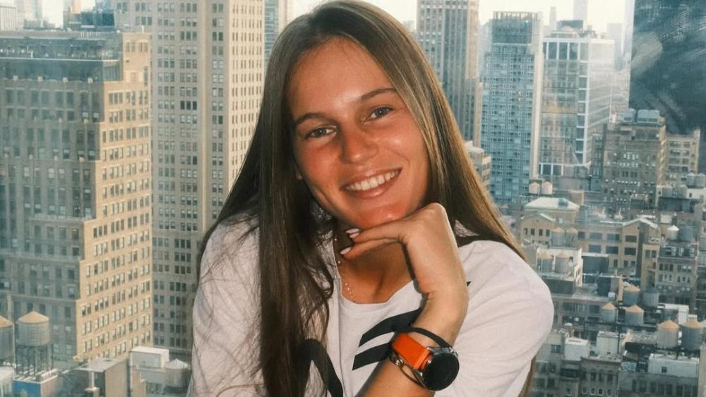 -Ich-bin-verheiratet-Tennis-Flirt-geht-schief