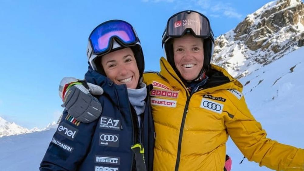 Gr-e-aus-dem-Feuerland-Bassino-strahlt-mit-Ski-Star