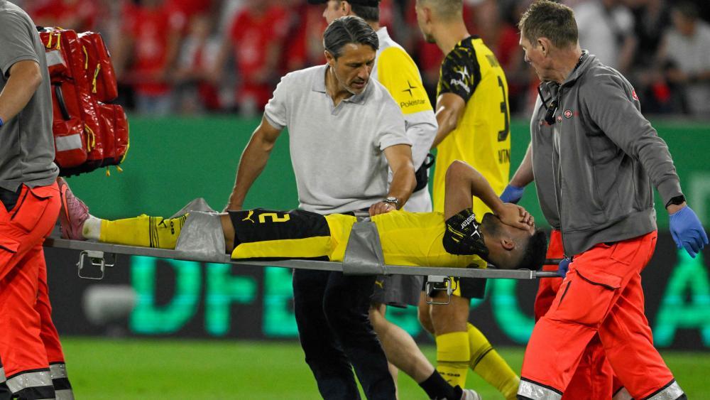 Yan Couto wurde Opfer eines richtigen harten Foulspiels – für das es aber keine Rote Karte gab. © APA/afp / INA FASSBENDER